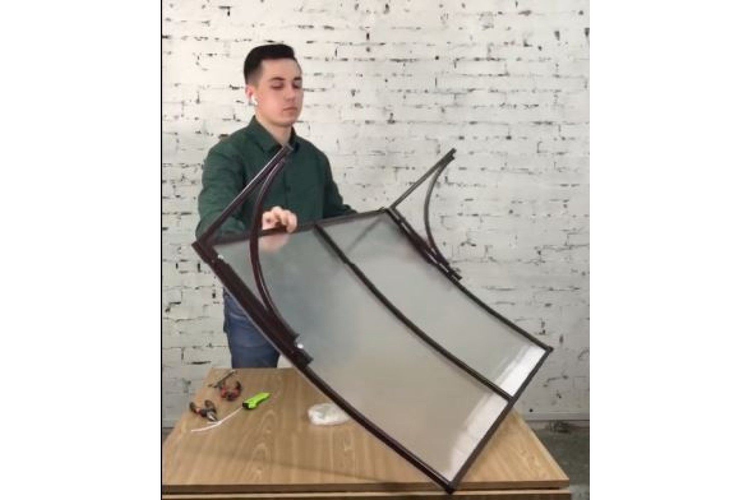 Козырек над крыльцом из металла